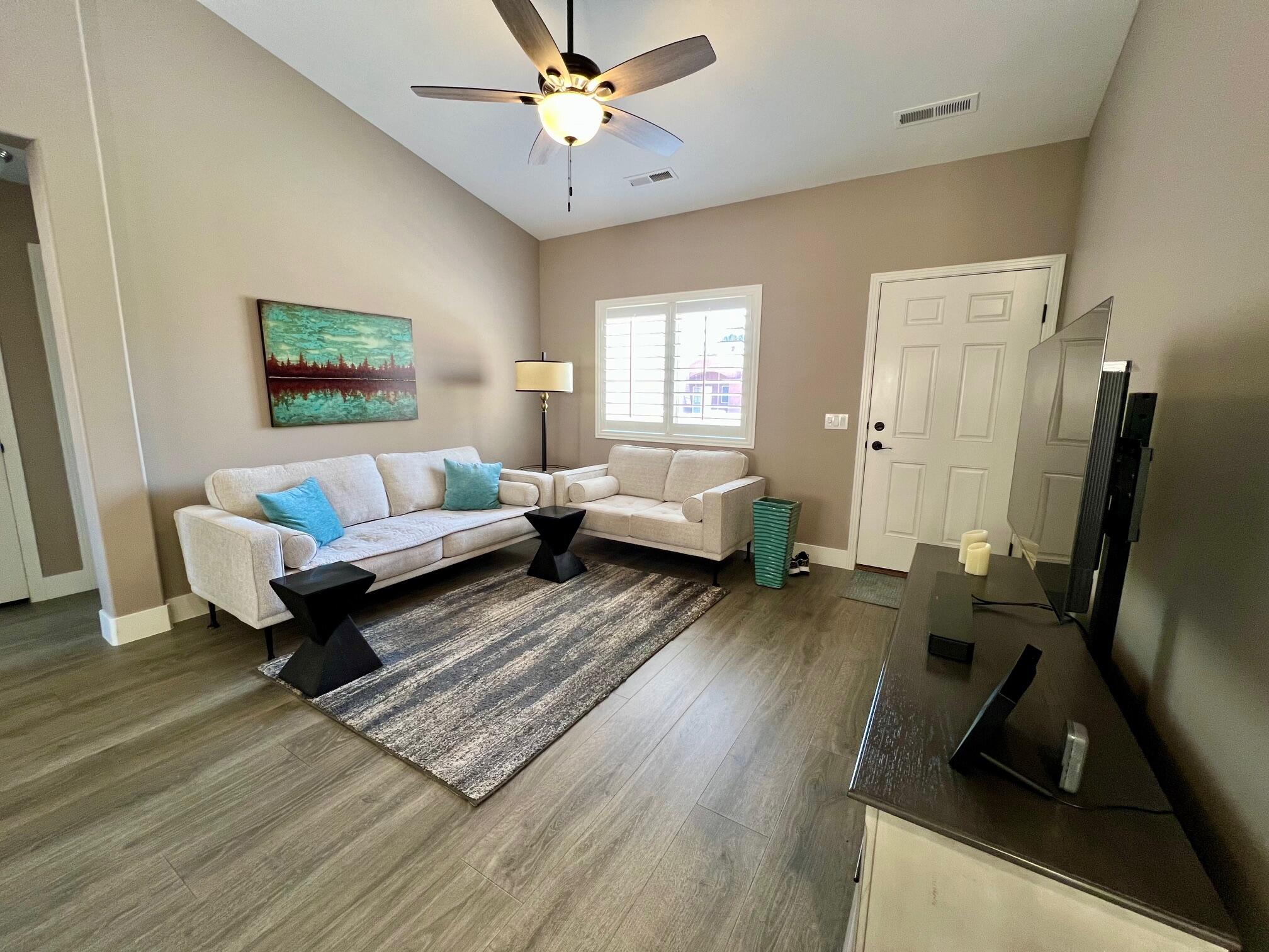 PADRE LAKES TOWNHOMES - Residential