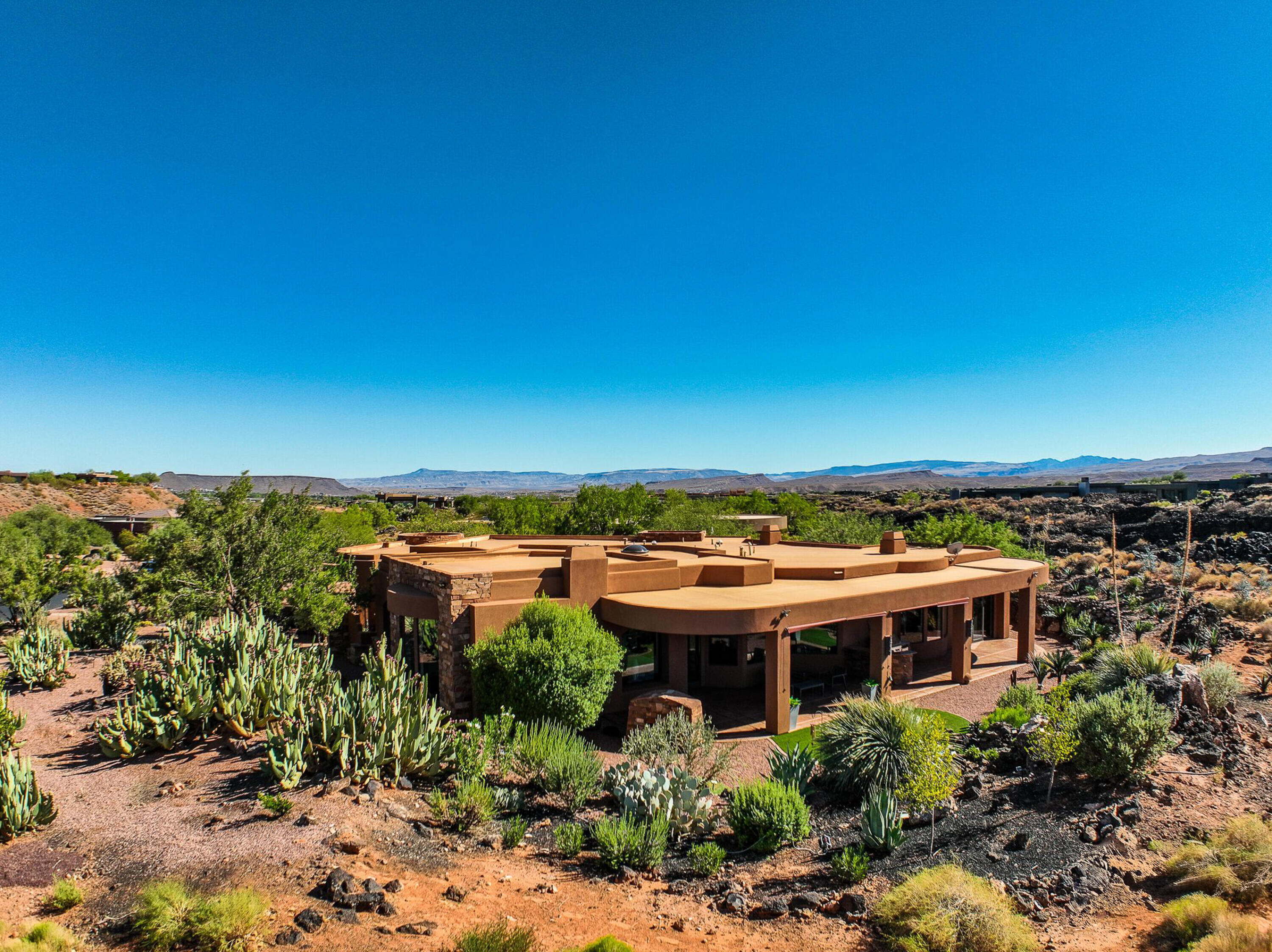 ENTRADA AT SNOW CANYON CHACO WEST - Residential