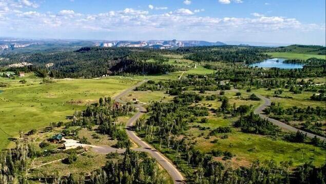 WHISPERING PINES SUB - Land