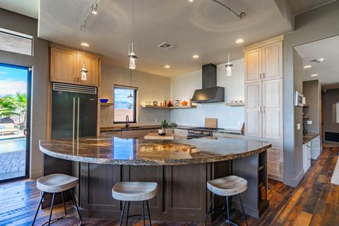 Tiny photo for 3202 S SANDSTONE DR, Hurricane, UT 84737 (MLS # 26-273073)