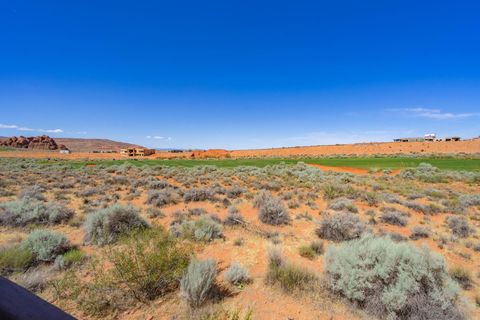 Tiny photo for 3202 S SANDSTONE DR, Hurricane, UT 84737 (MLS # 26-273073)