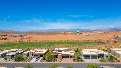 Tiny photo for 3202 S SANDSTONE DR, Hurricane, UT 84737 (MLS # 26-273073)