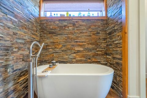 Tiny photo for 3202 S SANDSTONE DR, Hurricane, UT 84737 (MLS # 26-273073)