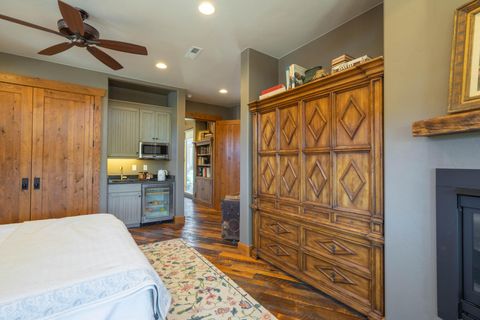 Tiny photo for 3202 S SANDSTONE DR, Hurricane, UT 84737 (MLS # 26-273073)