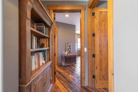 Tiny photo for 3202 S SANDSTONE DR, Hurricane, UT 84737 (MLS # 26-273073)
