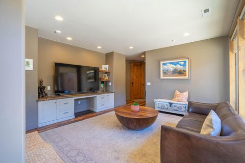 Tiny photo for 3202 S SANDSTONE DR, Hurricane, UT 84737 (MLS # 26-273073)