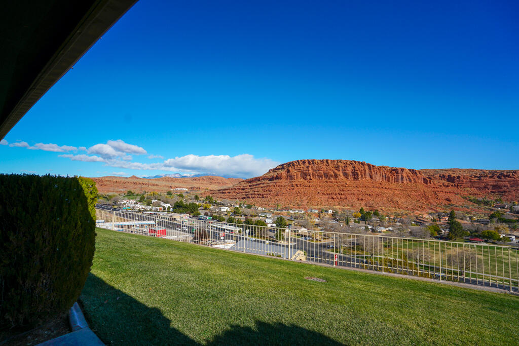 RIDGE AT ST GEORGE - Residential