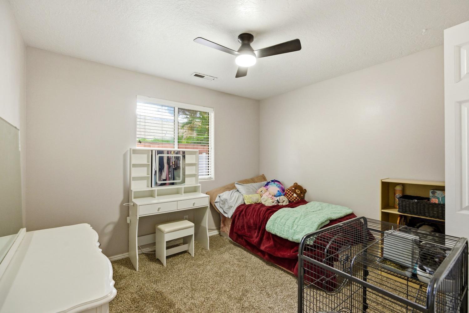 SHADOW MOUNTAIN - Residential