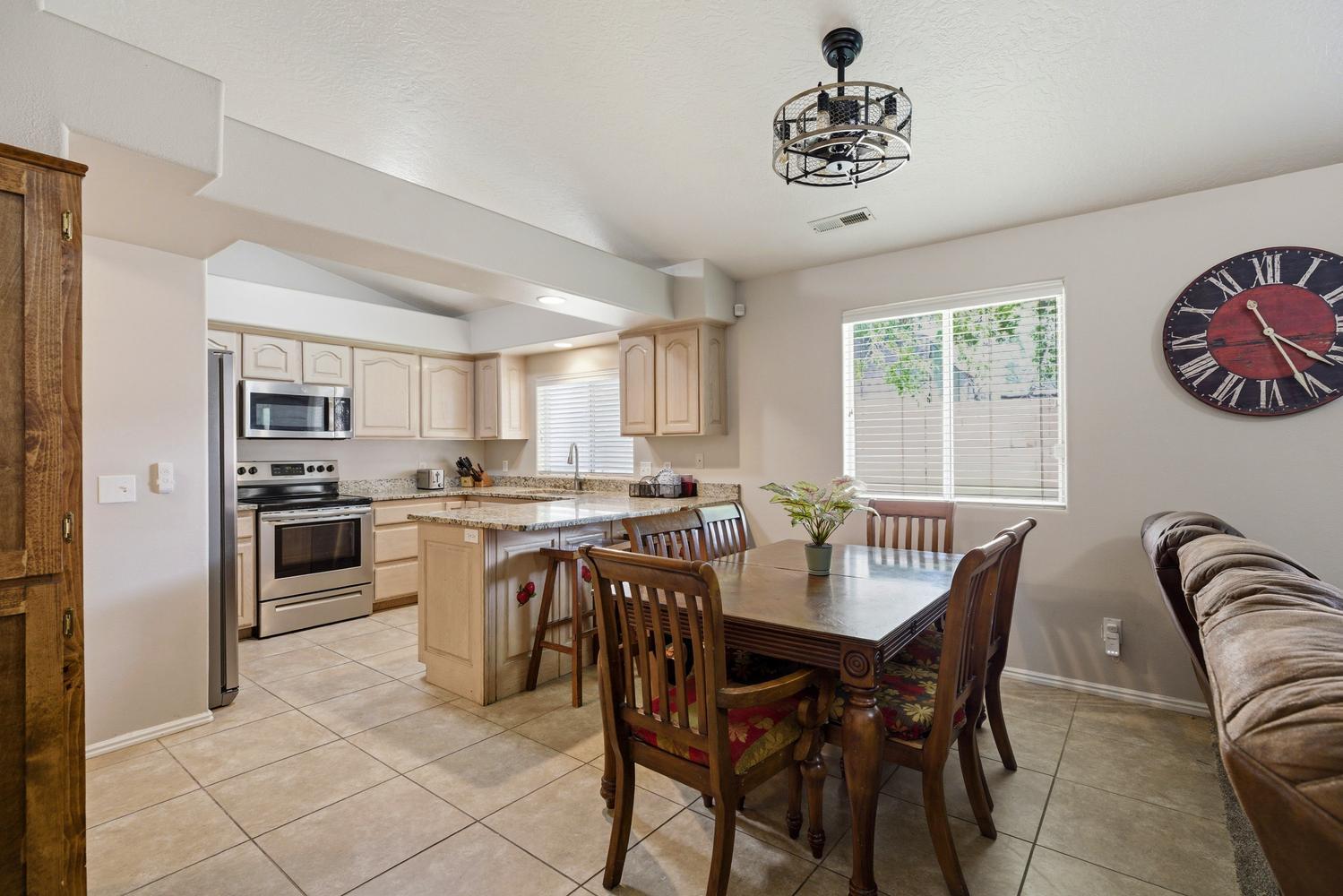 SHADOW MOUNTAIN - Residential