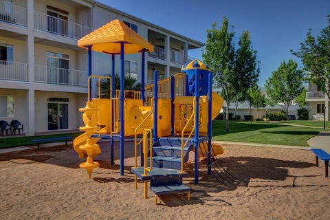 Tiny photo for 1845 W Canyon View DR 1707 #1707, Saint George, UT 84770 (MLS # 26-276084)