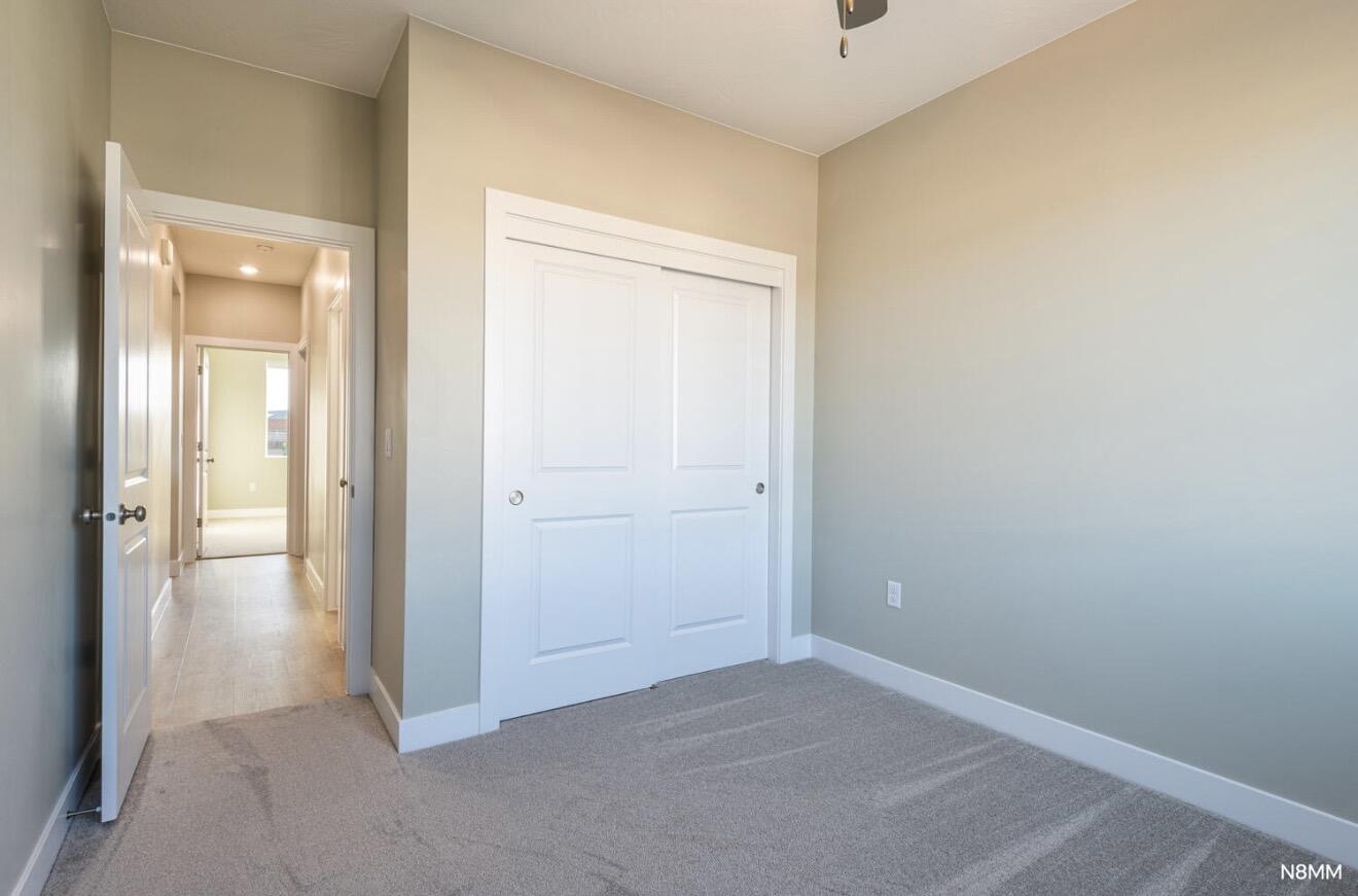 PEREGRINE POINTE WEST - Residential