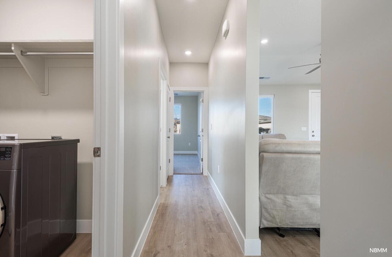 PEREGRINE POINTE WEST - Residential