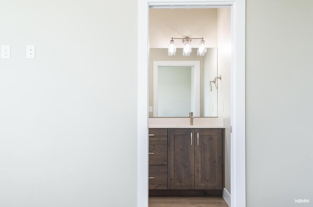 PEREGRINE POINTE WEST - Residential