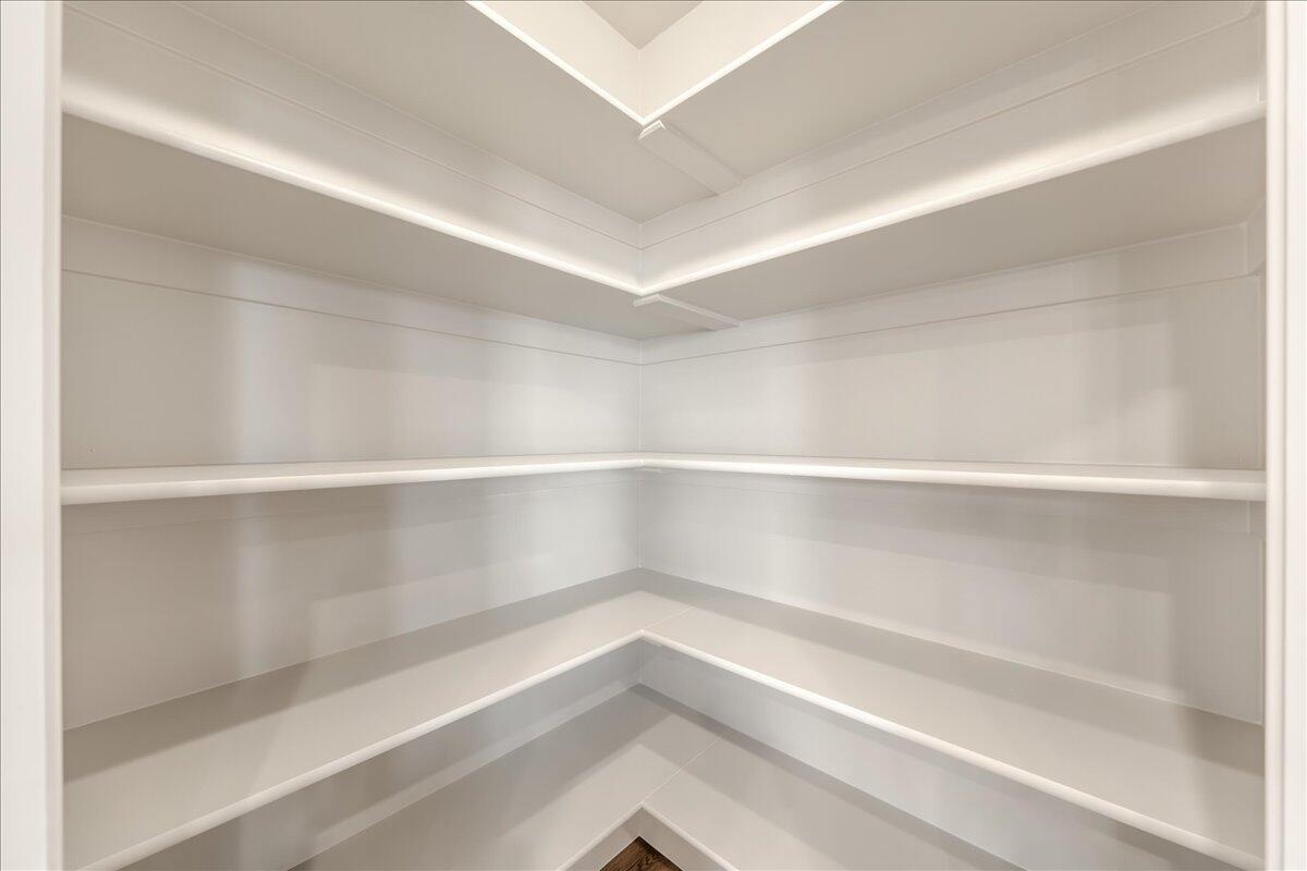 HURRICANE HEIGHTS TOWNHOMES - Residential