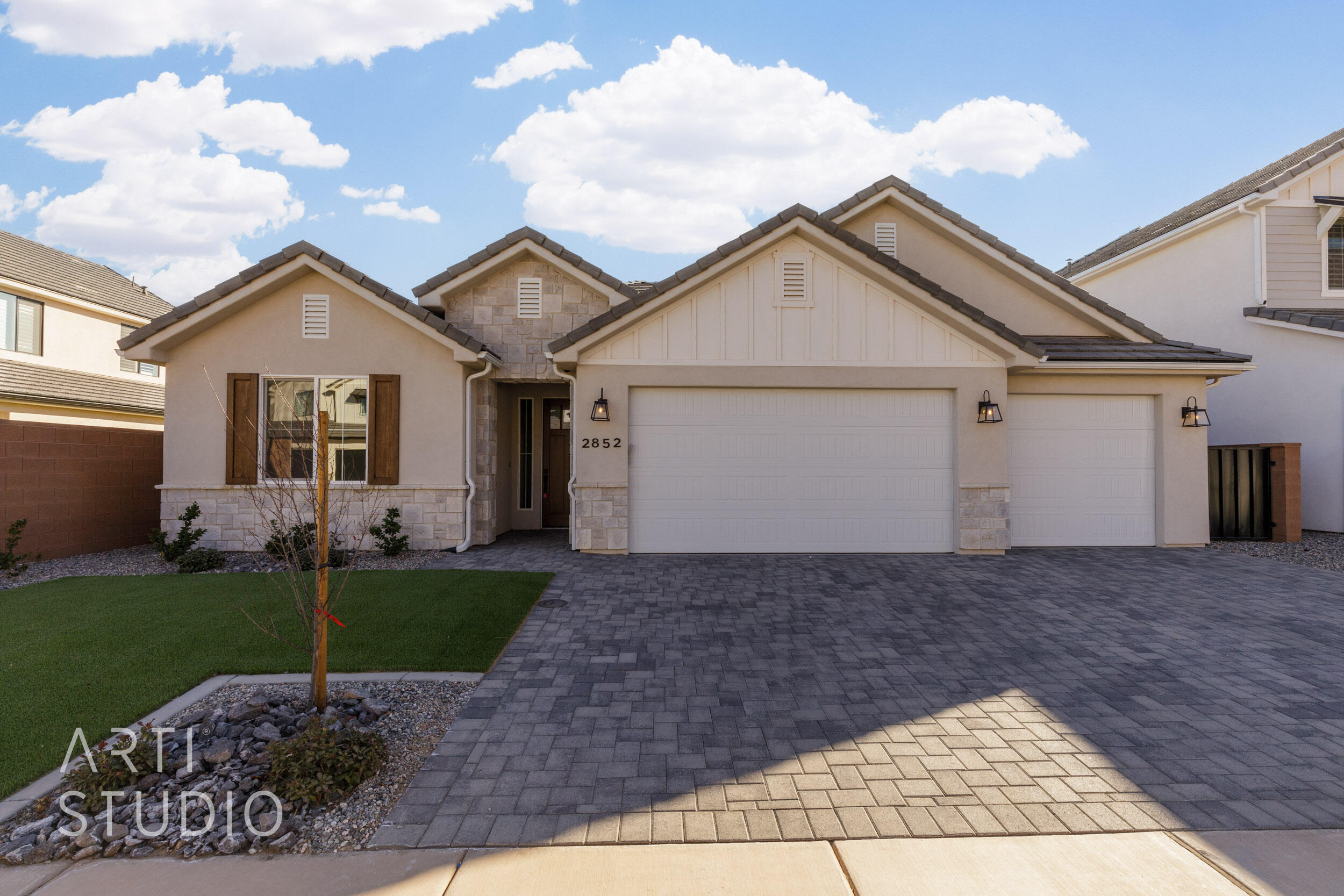 RED MESA AT SUNRISE VALLEY - Residential