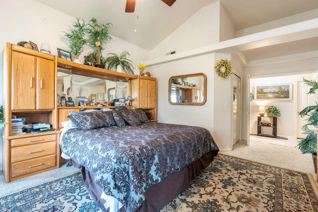 BLOOMINGTON LANE - Residential