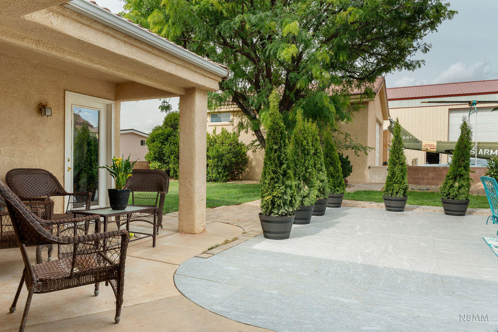 BLOOMINGTON LANE - Residential