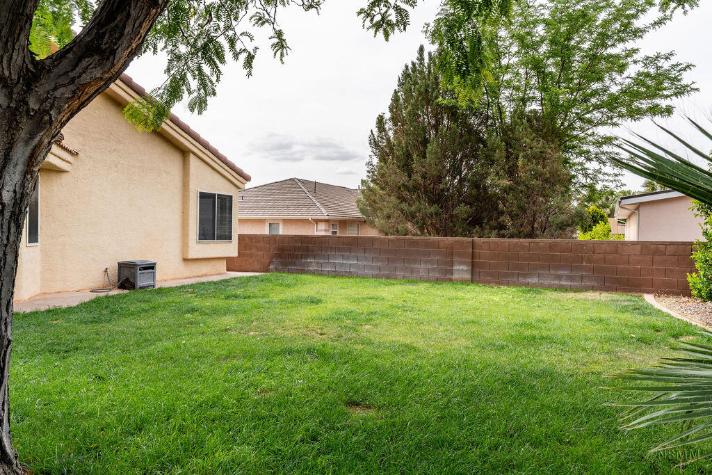 BLOOMINGTON LANE - Residential