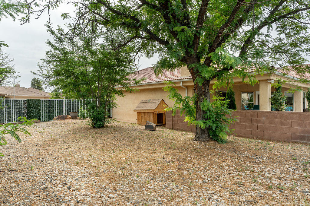 BLOOMINGTON LANE - Residential