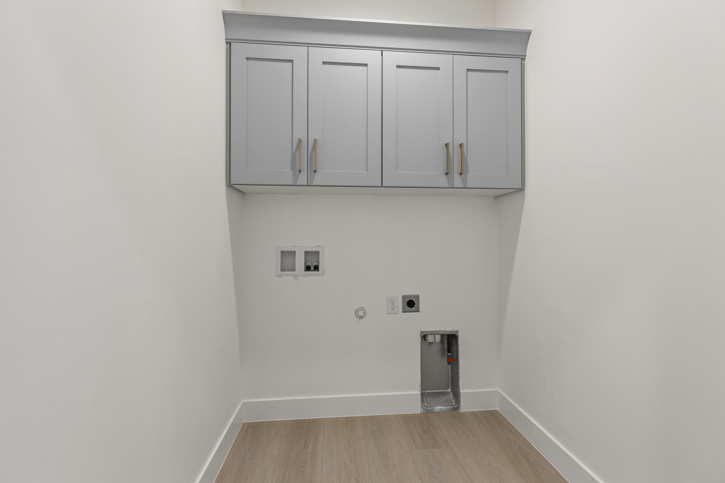 MAPLE ESTATES - Residential