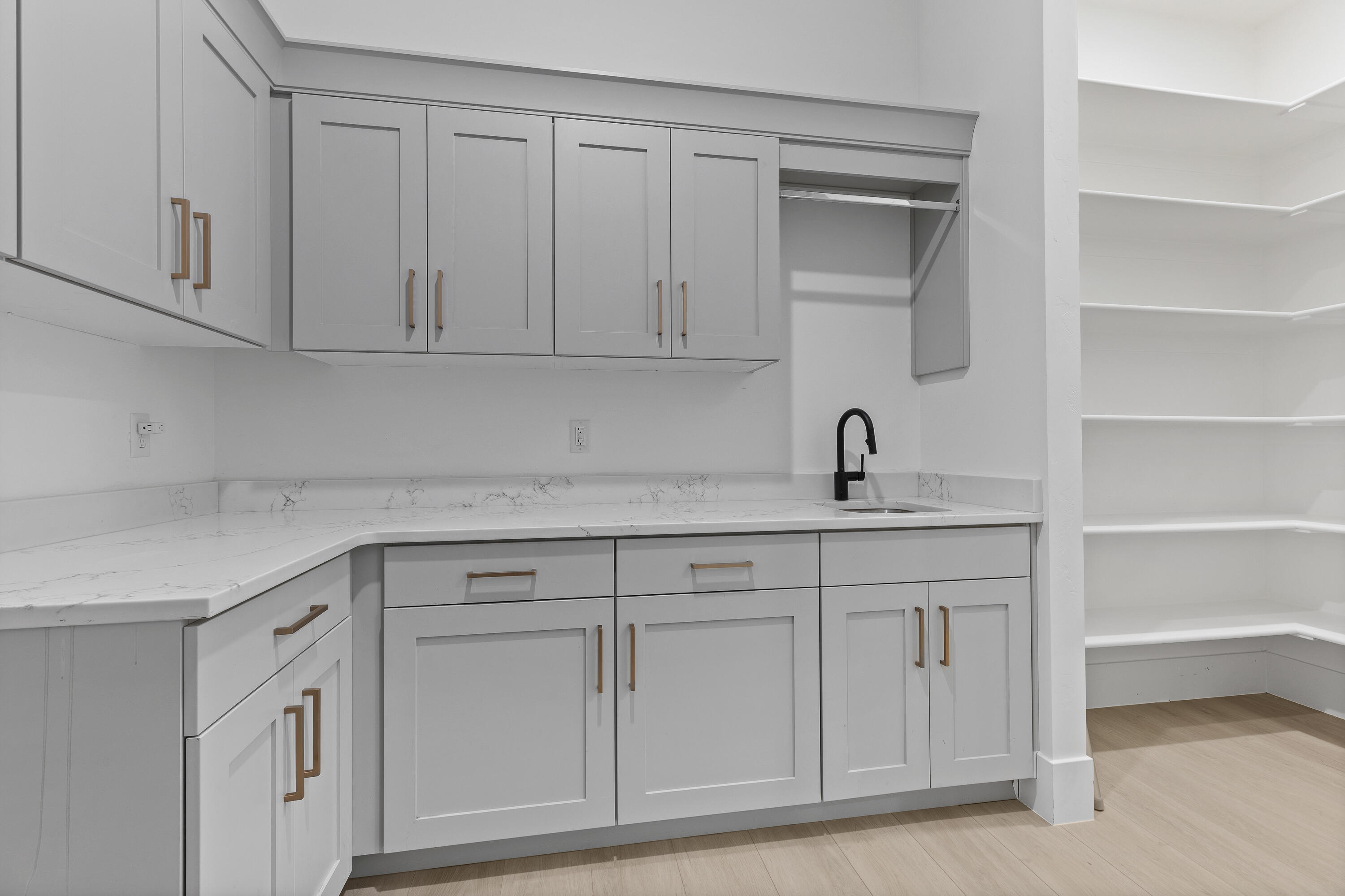 MAPLE ESTATES - Residential