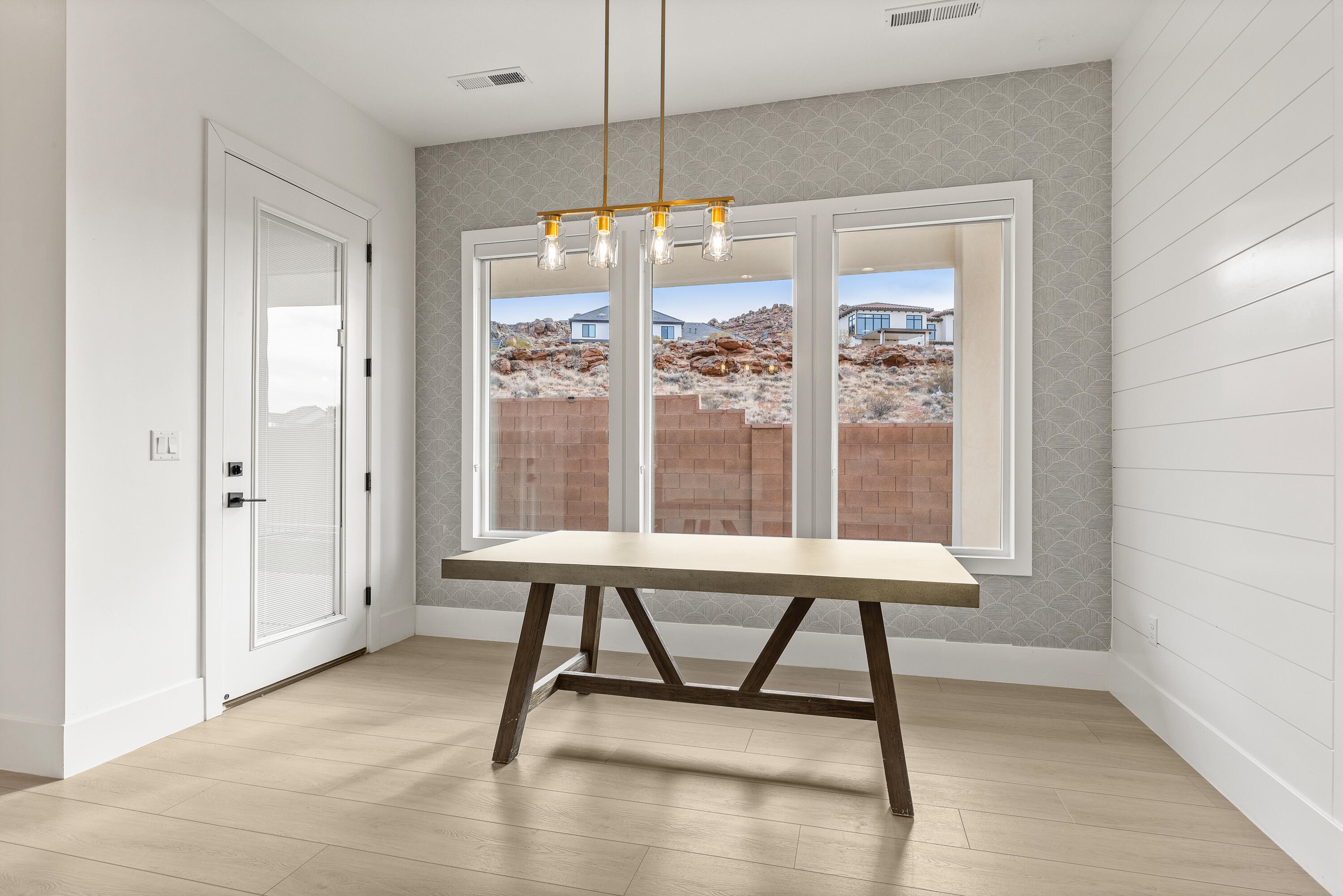 MAPLE ESTATES - Residential