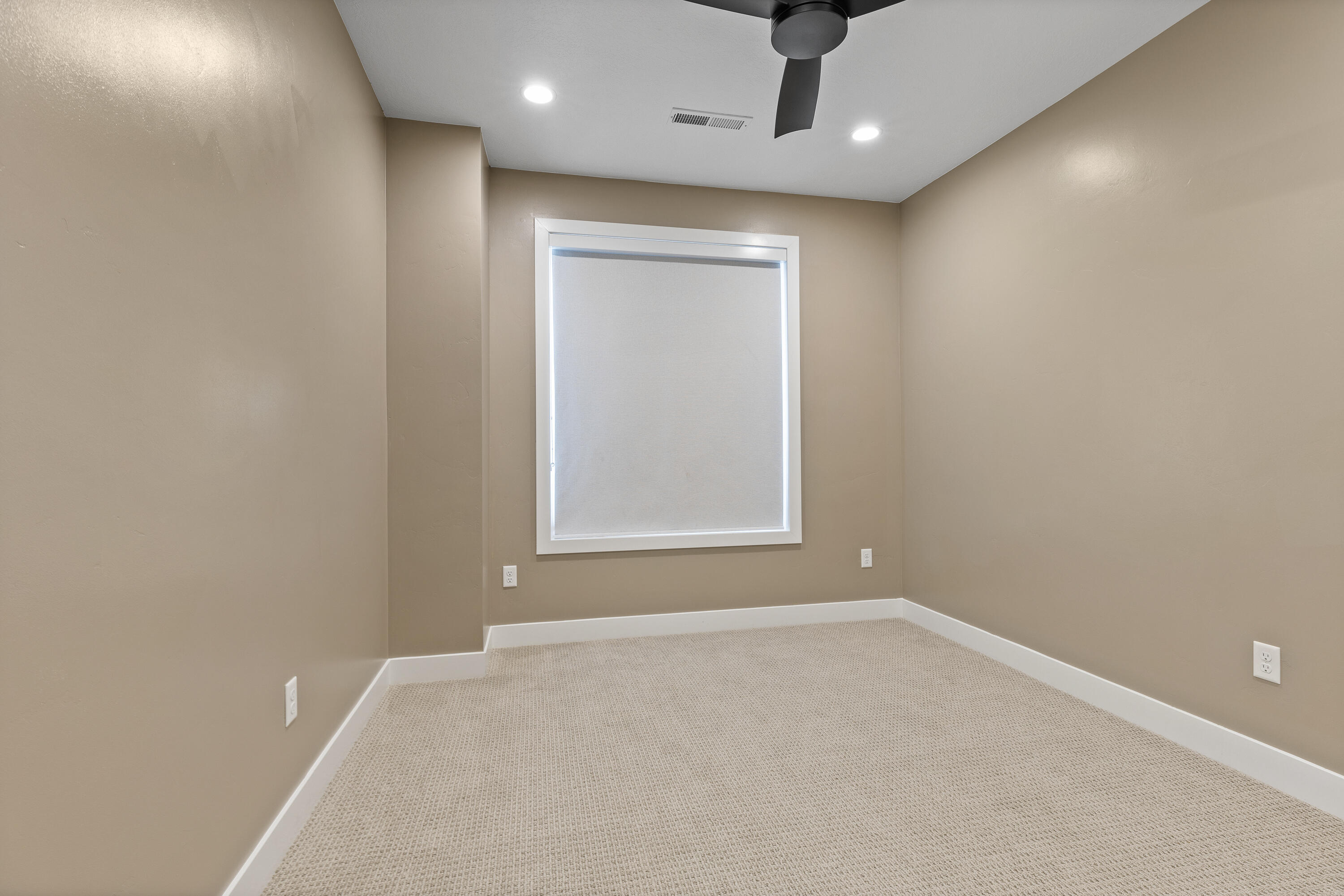 MAPLE ESTATES - Residential