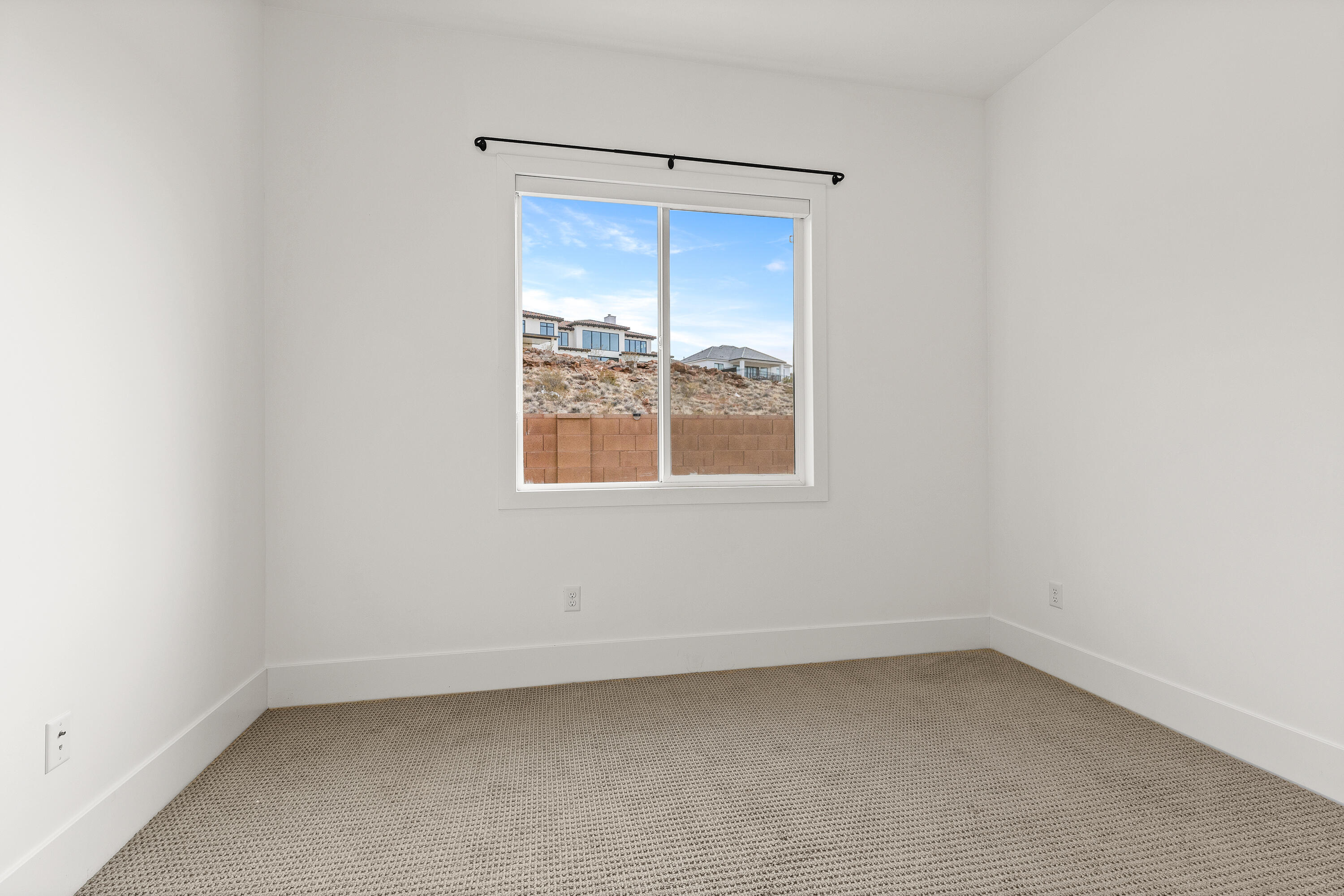 MAPLE ESTATES - Residential