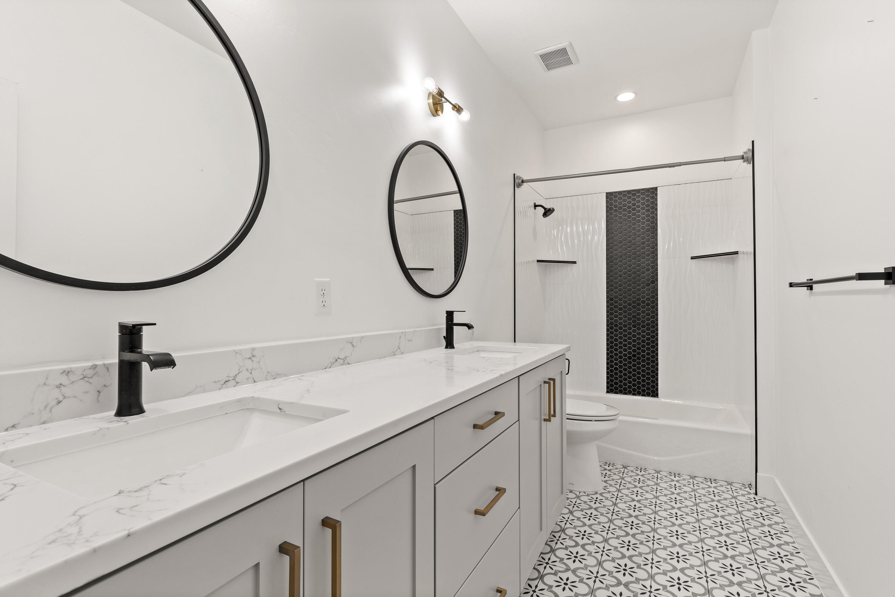 MAPLE ESTATES - Residential