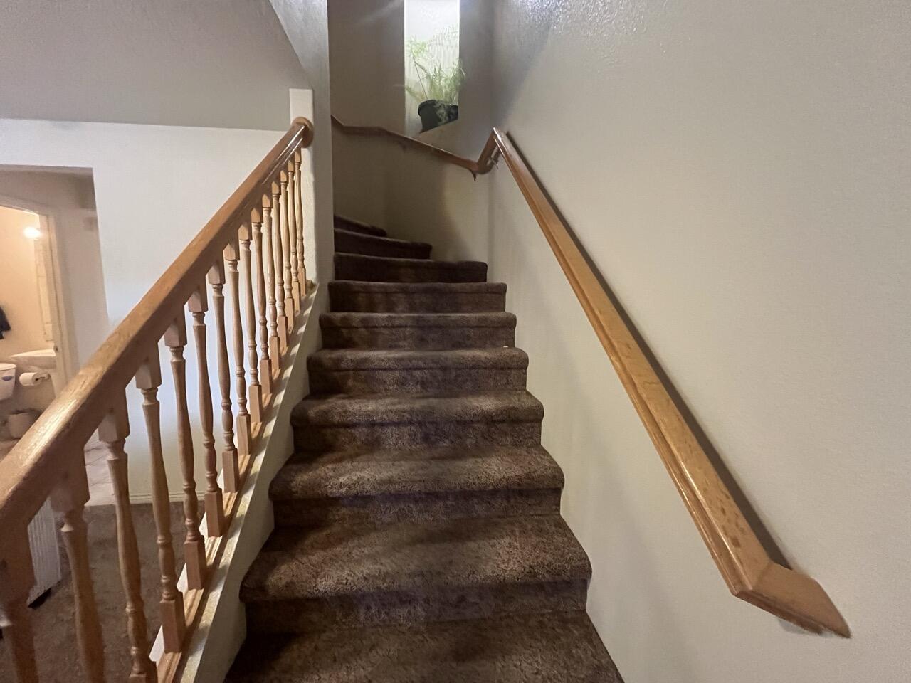 HIDDEN VALLEY TOWN HOMES - Residential