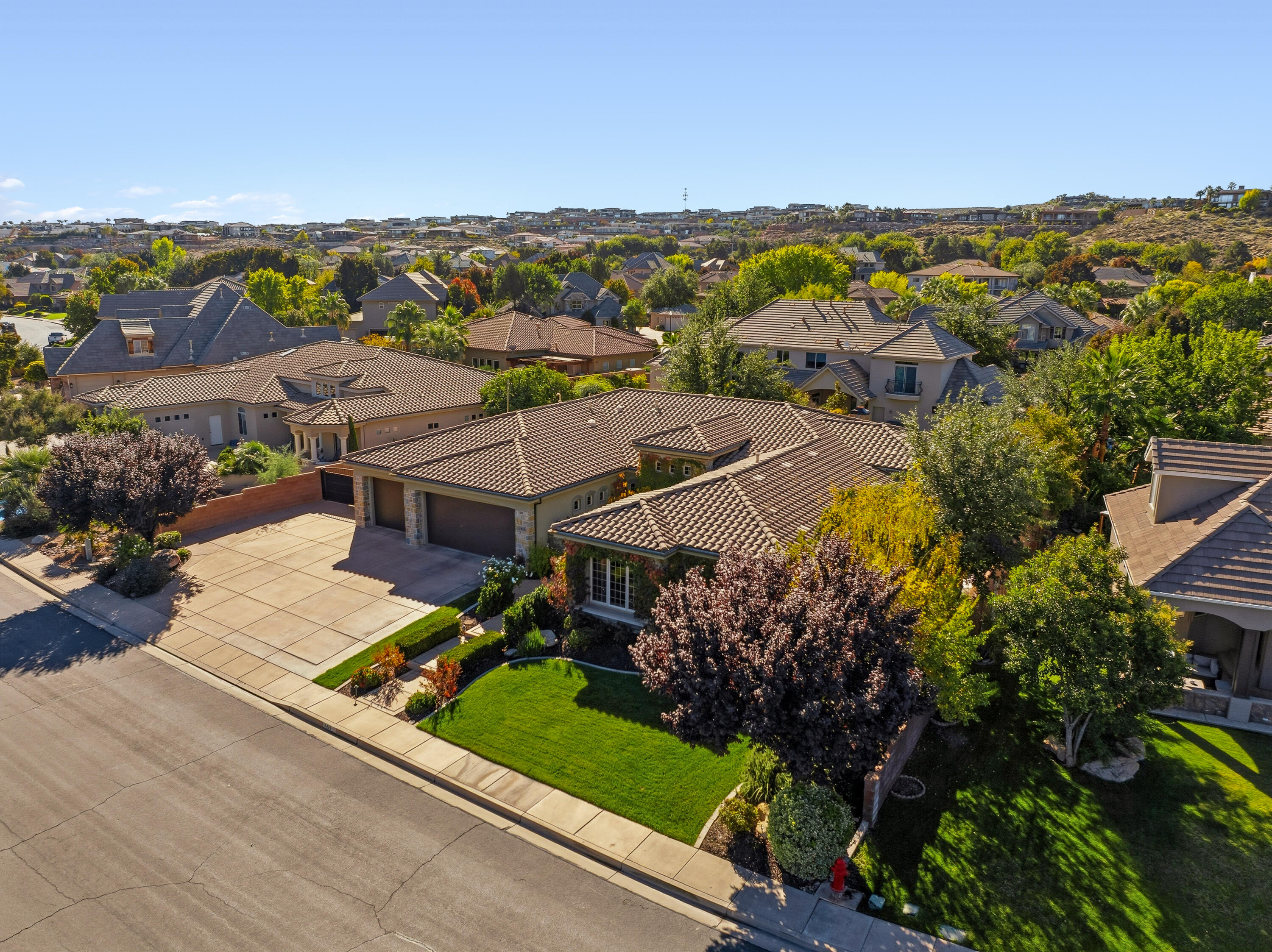 SPRINGS ESTATES - Residential