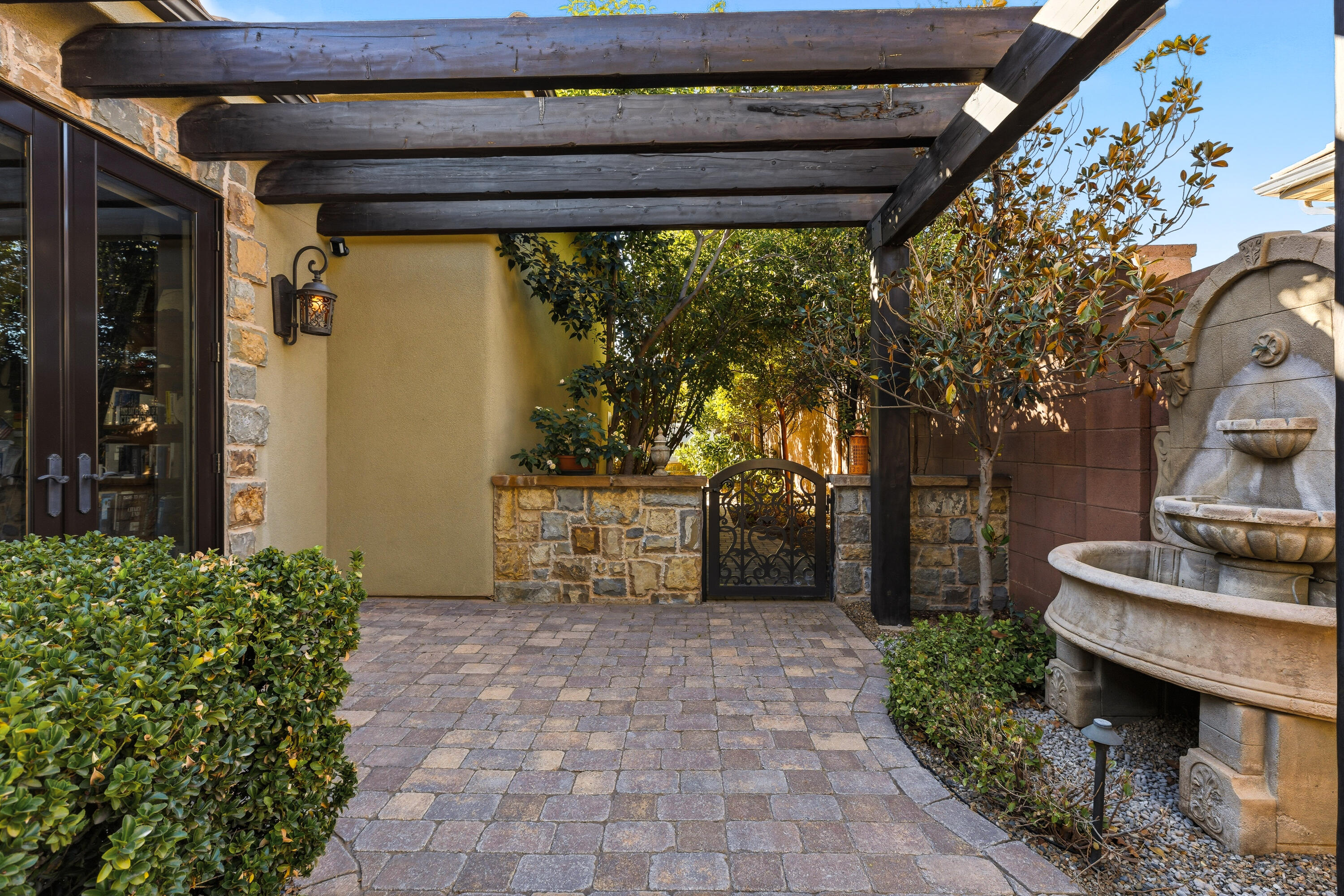 SPRINGS ESTATES - Residential