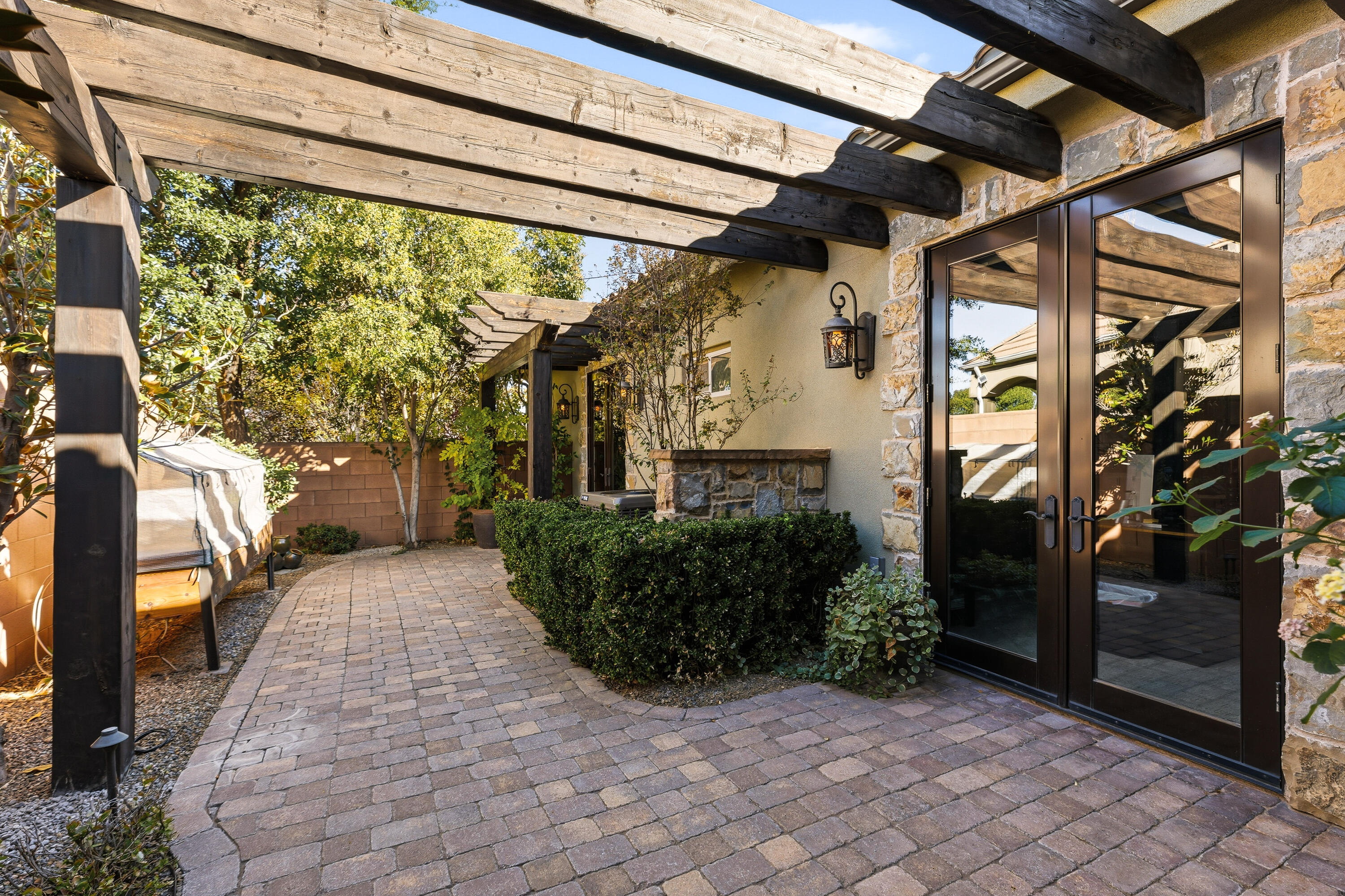 SPRINGS ESTATES - Residential