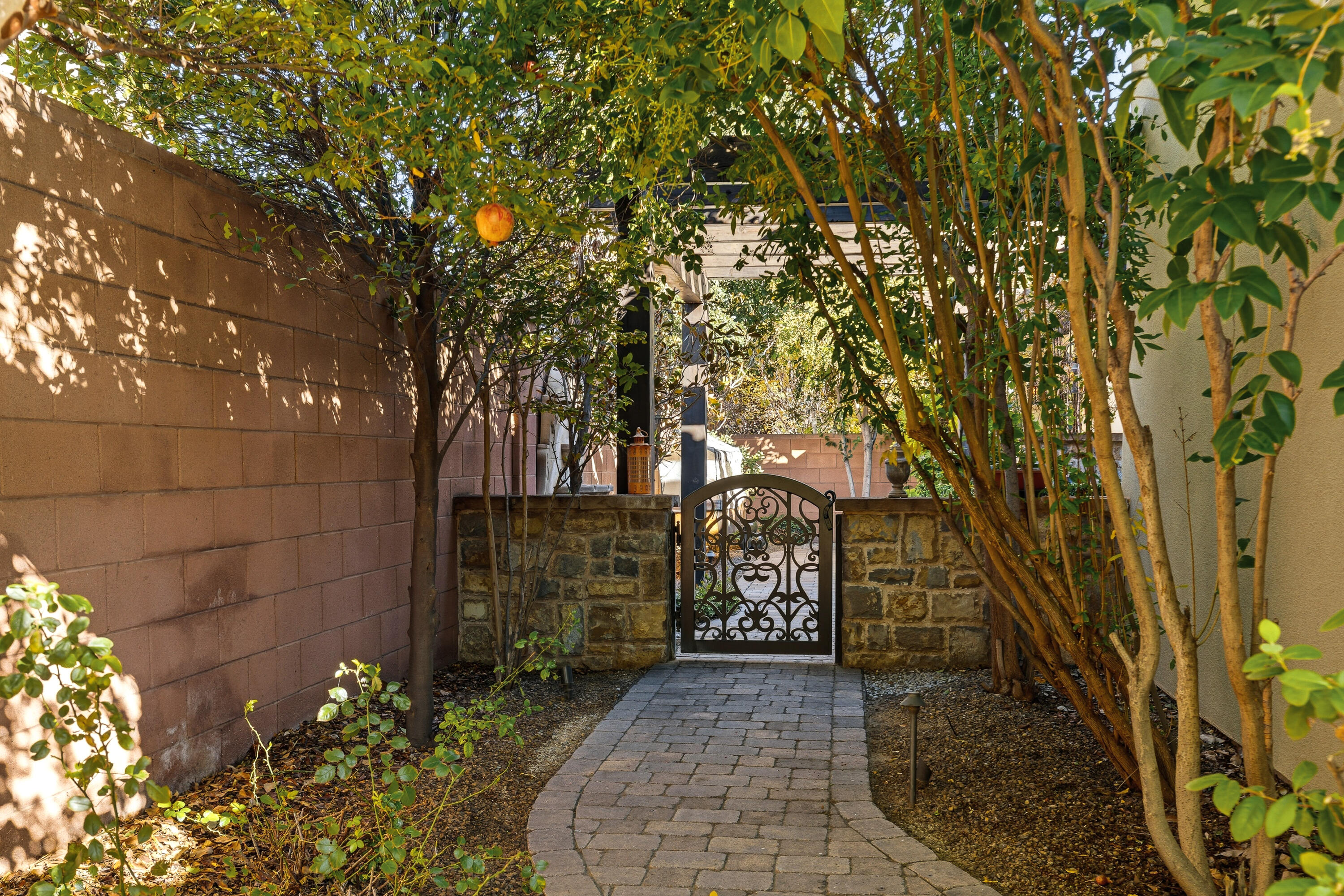 SPRINGS ESTATES - Residential