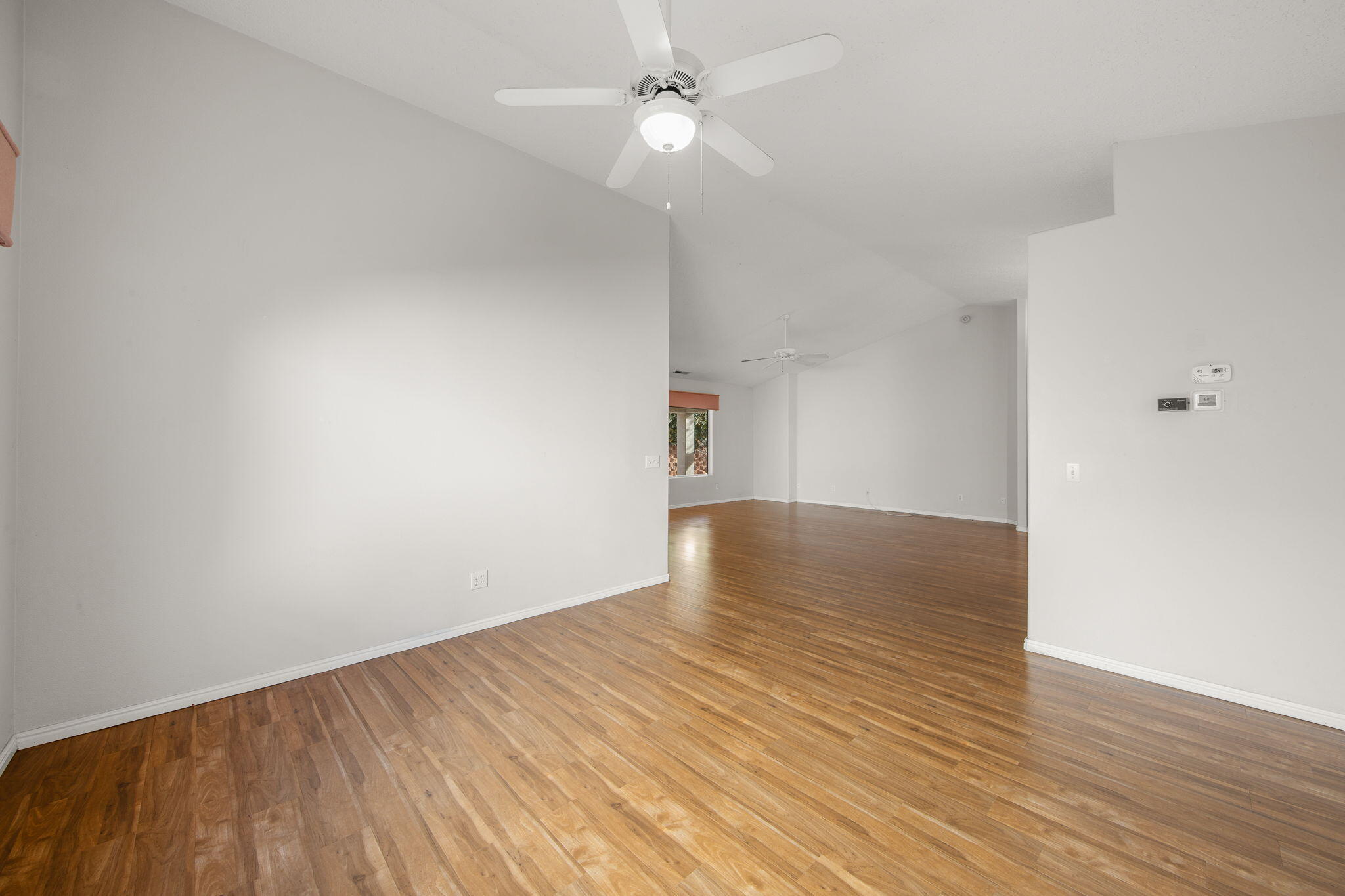 VISTA DEL SOL TOWNHOMES - Residential