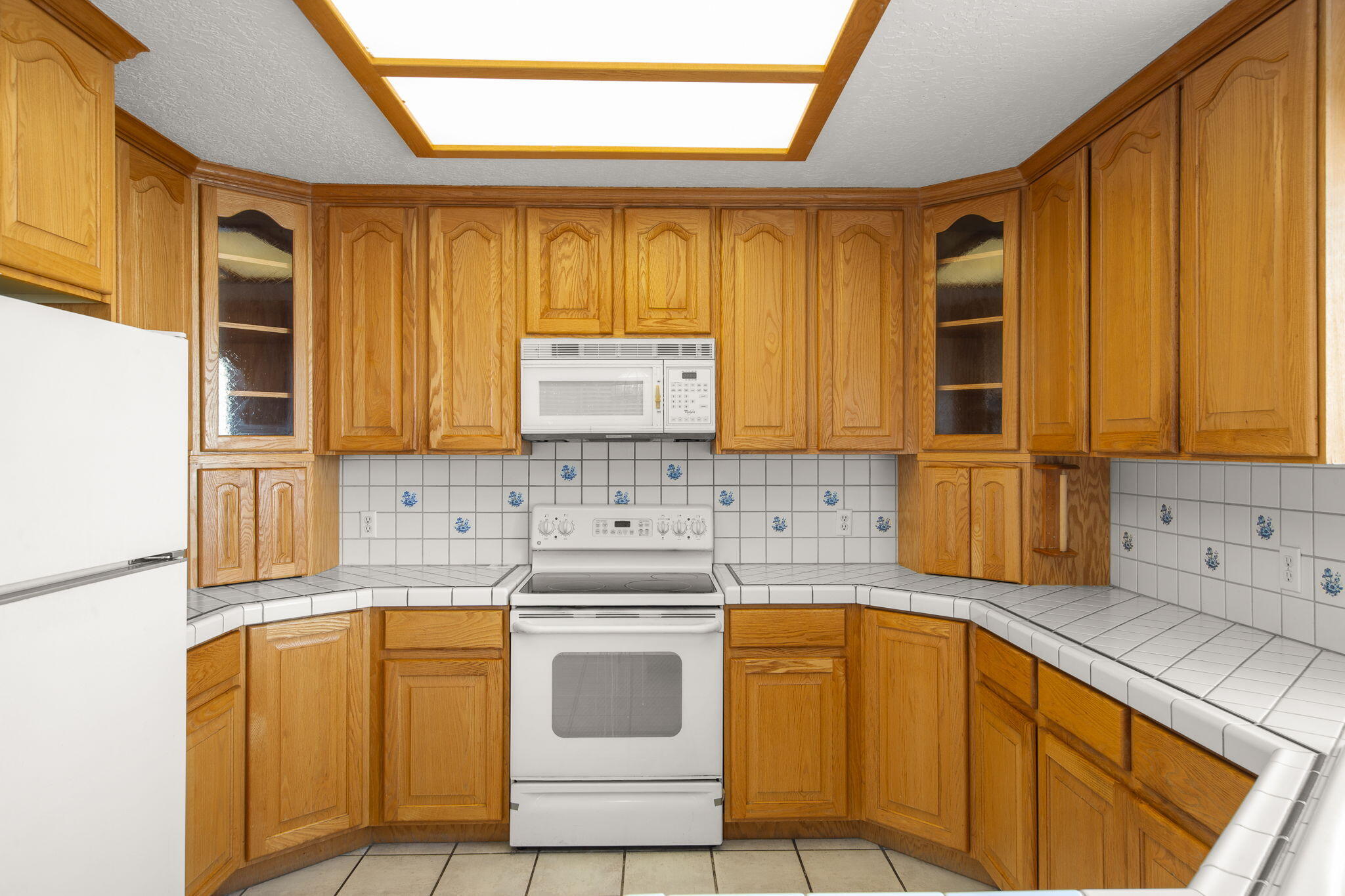 VISTA DEL SOL TOWNHOMES - Residential