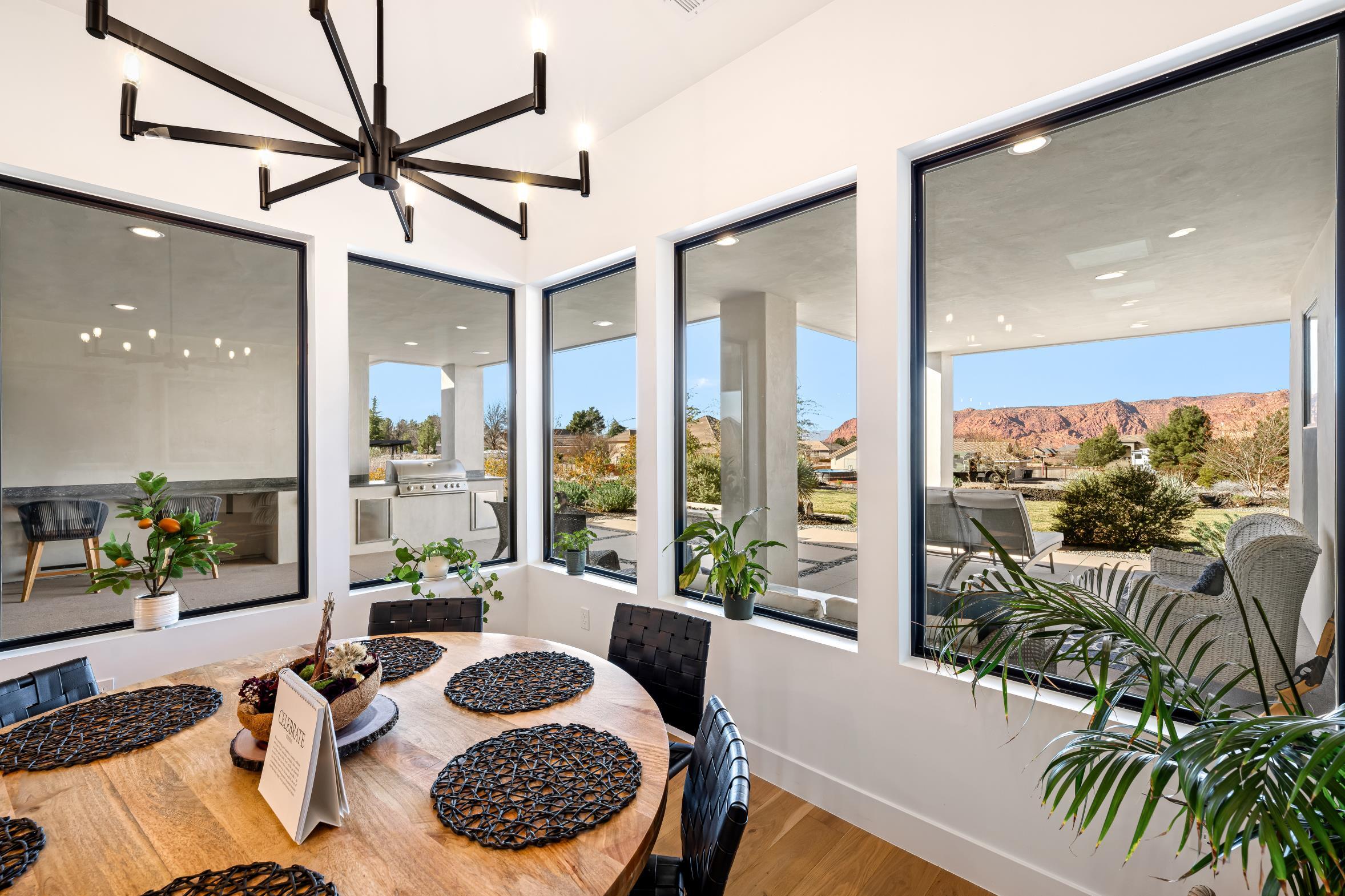 LEDGES OF ST GEORGE JOHNSON ARCH - Residential