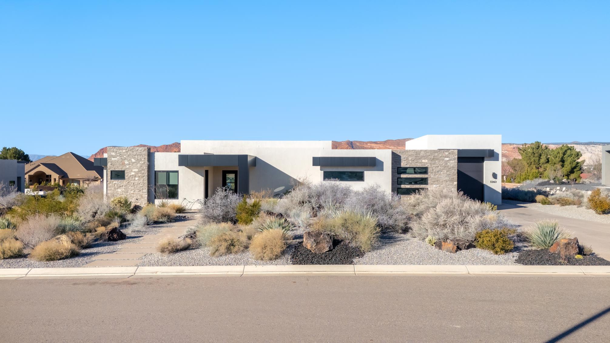 LEDGES OF ST GEORGE JOHNSON ARCH - Residential