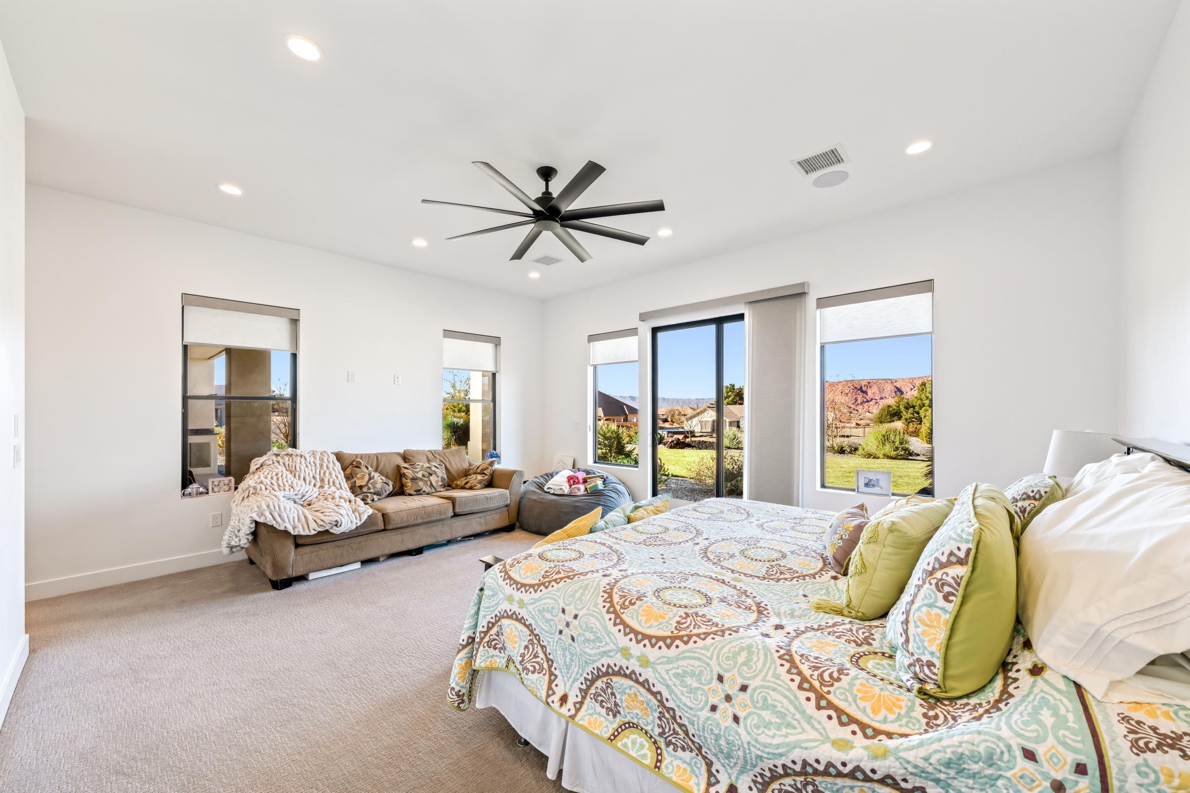 LEDGES OF ST GEORGE JOHNSON ARCH - Residential