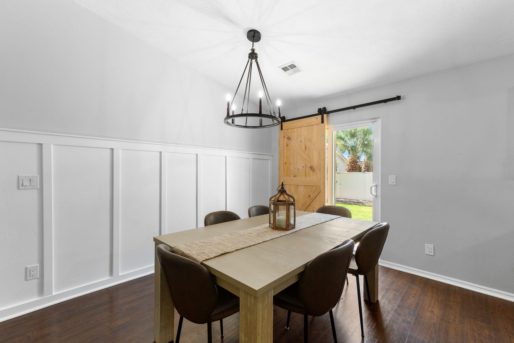 SPRING HILL ESTATES - Residential