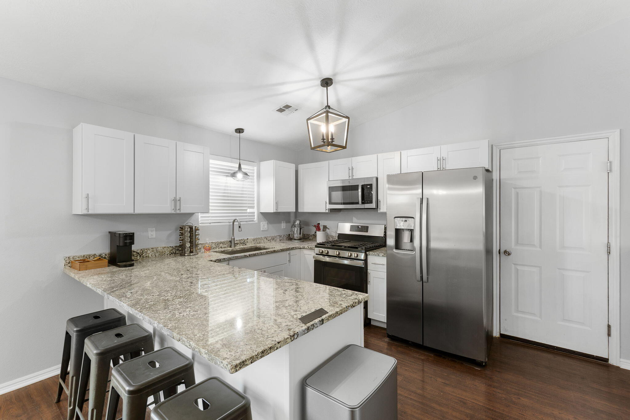 SPRING HILL ESTATES - Residential