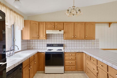 Tiny photo for 3053 S SWEETGUM CIR, Saint George, UT 84790 (MLS # 26-271795)