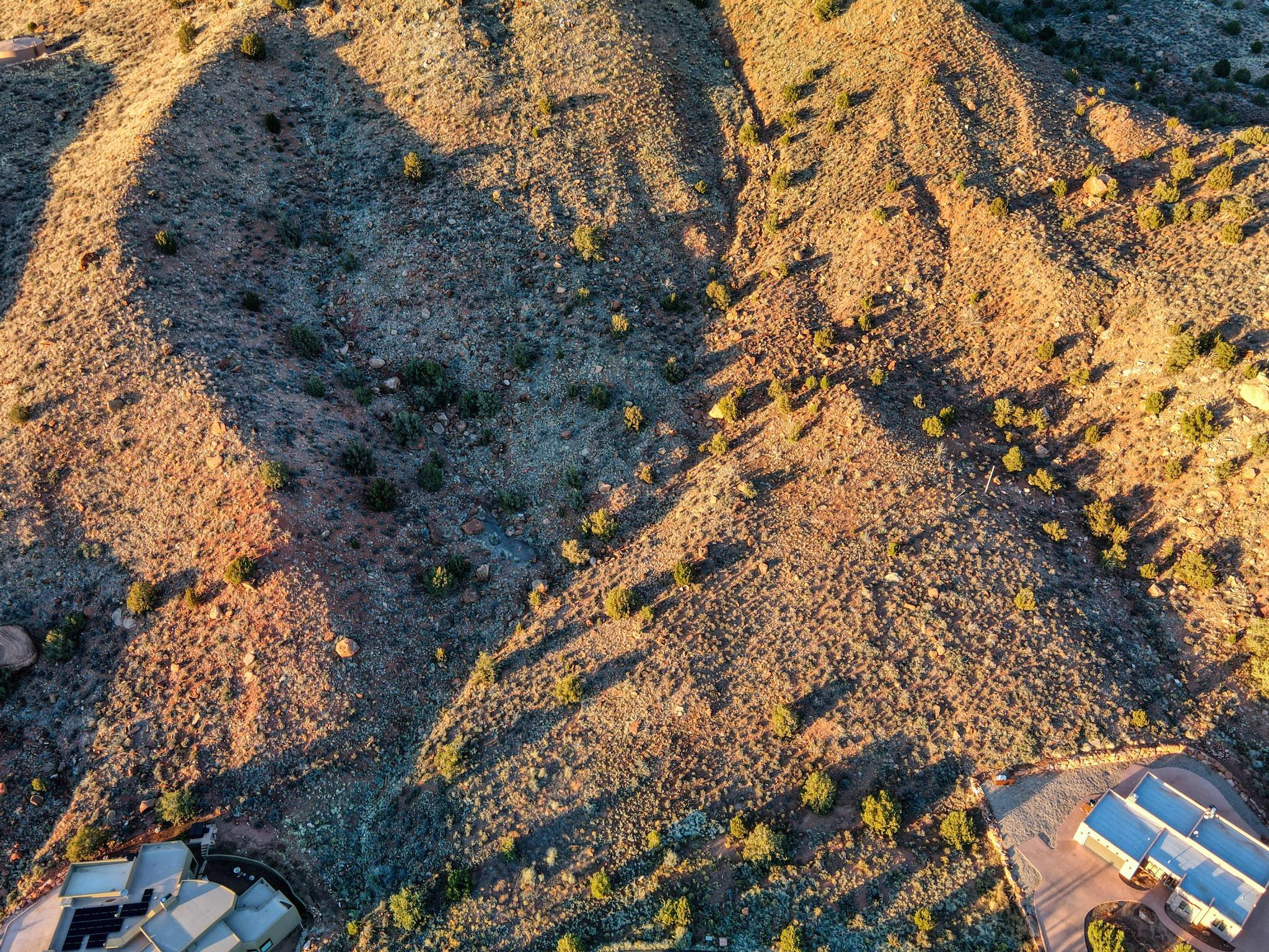 ANASAZI PLATEAU - Land