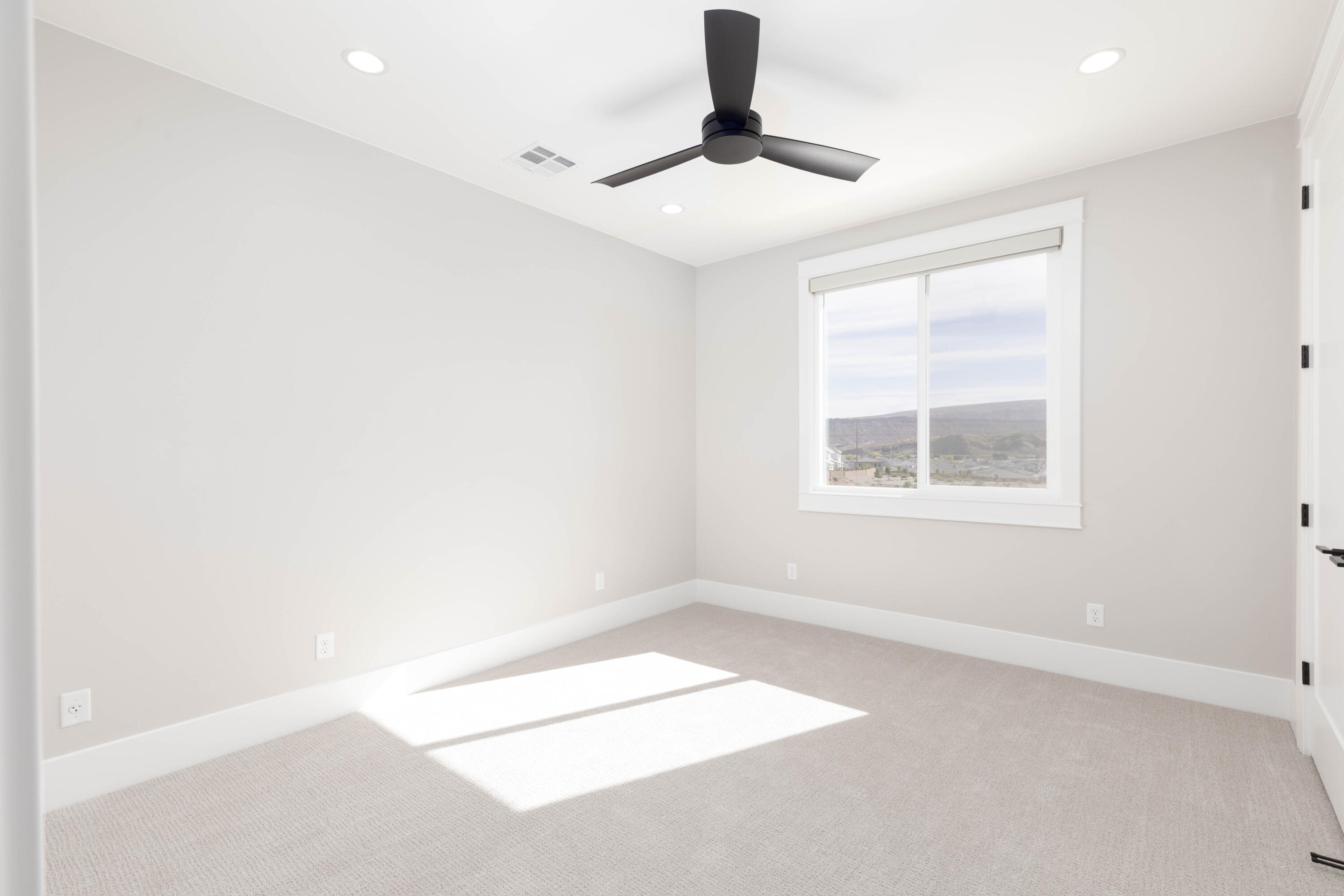 RED MESA AT SUNRISE VALLEY - Residential