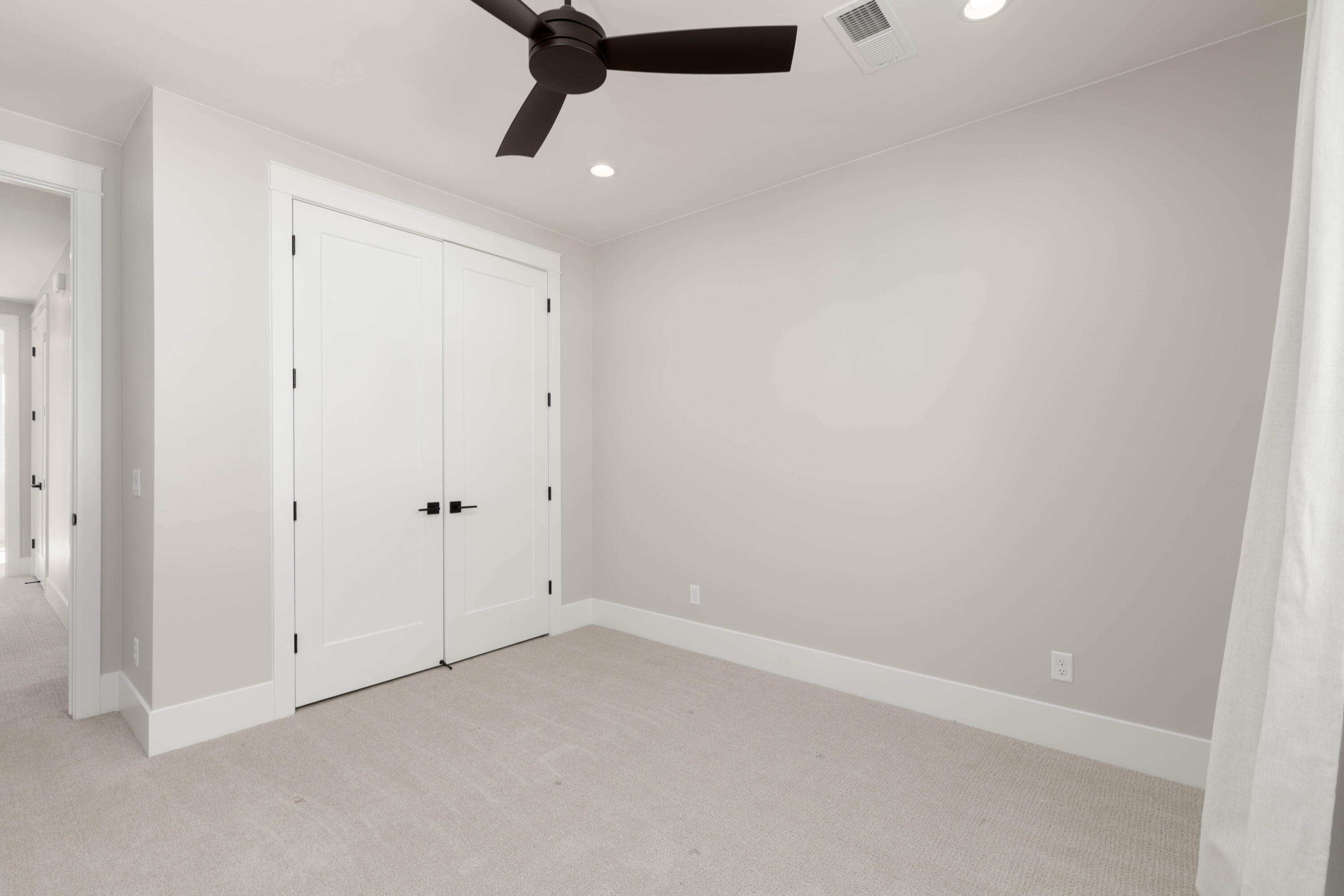 RED MESA AT SUNRISE VALLEY - Residential