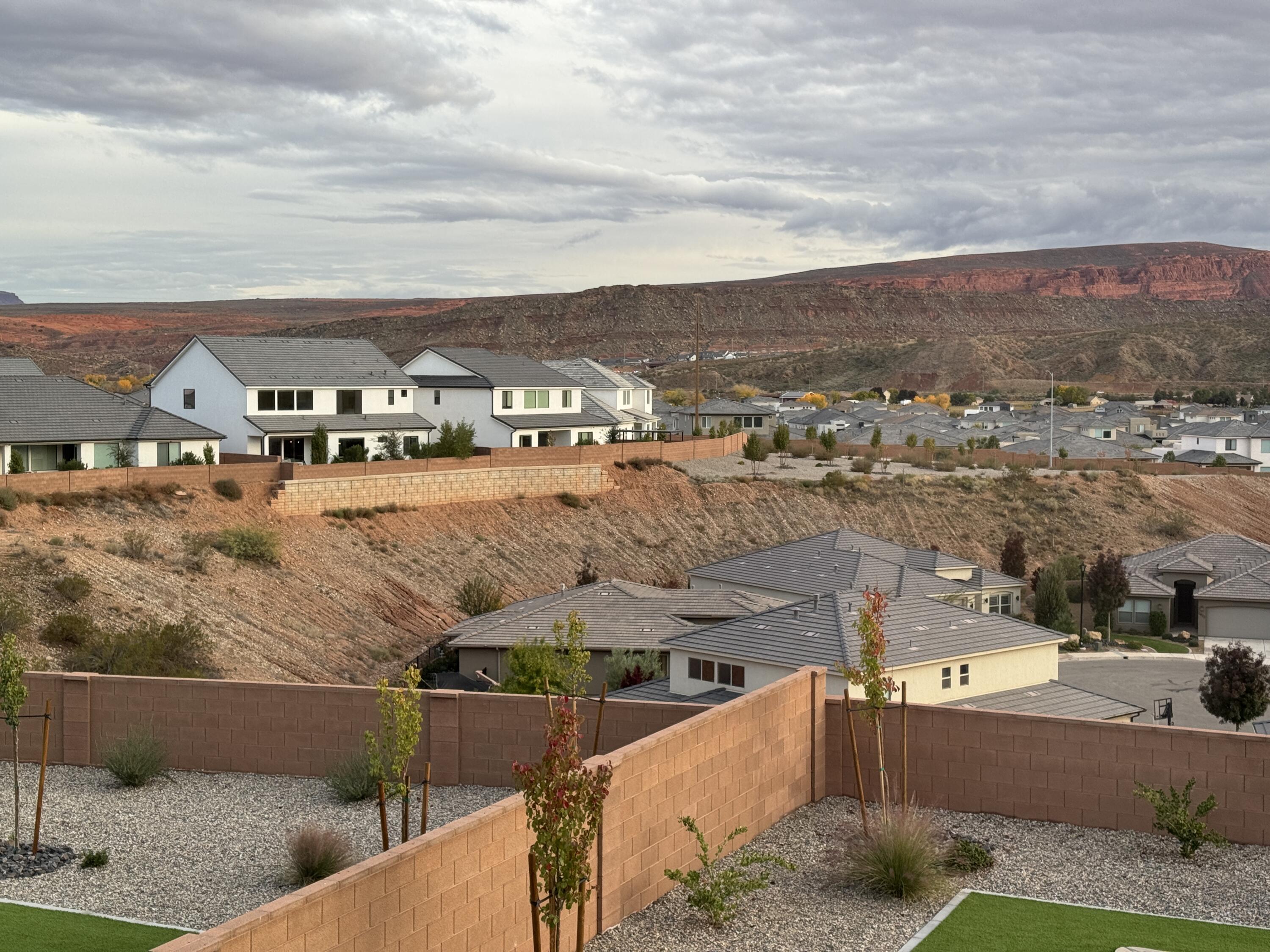 RED MESA AT SUNRISE VALLEY - Residential