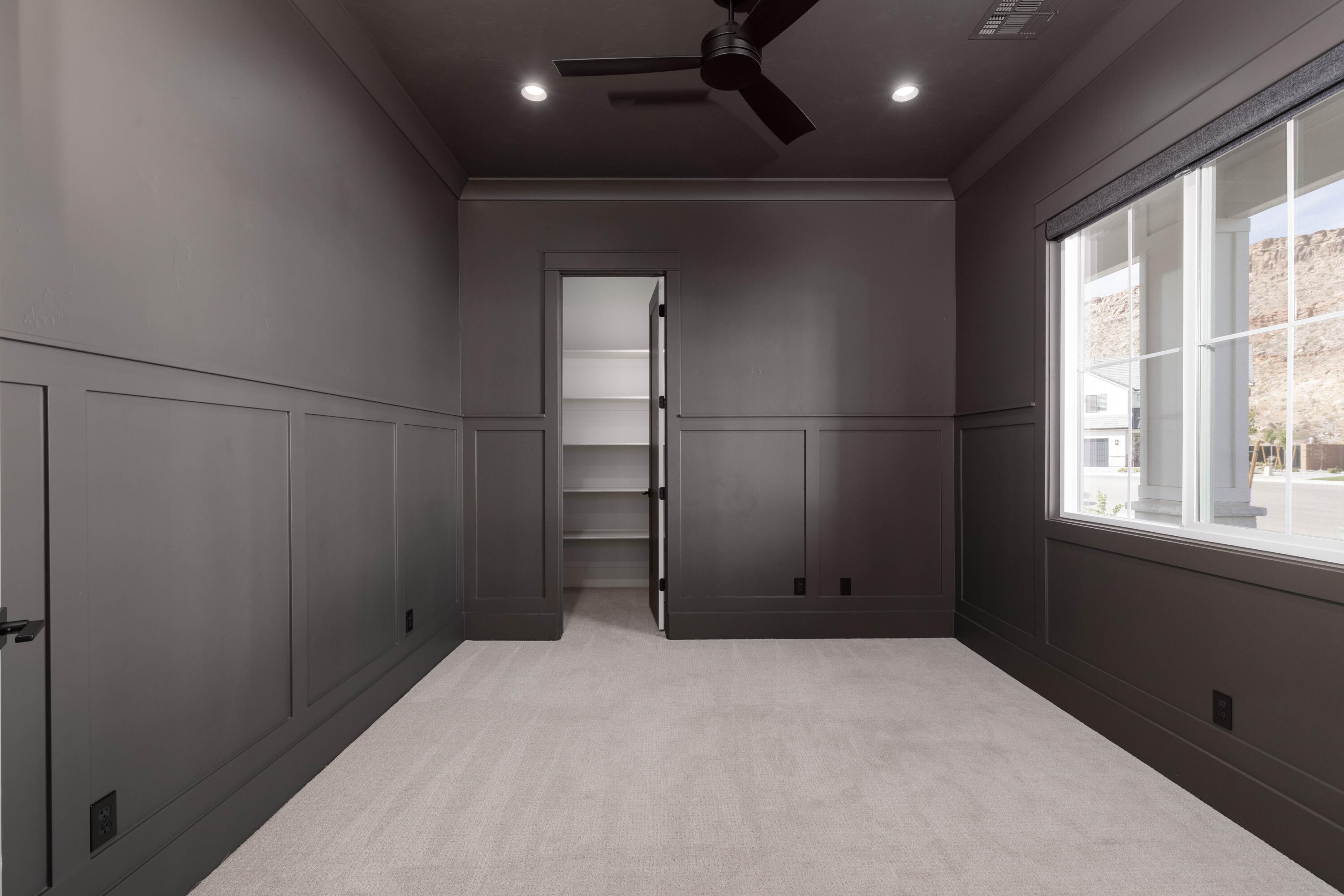 RED MESA AT SUNRISE VALLEY - Residential