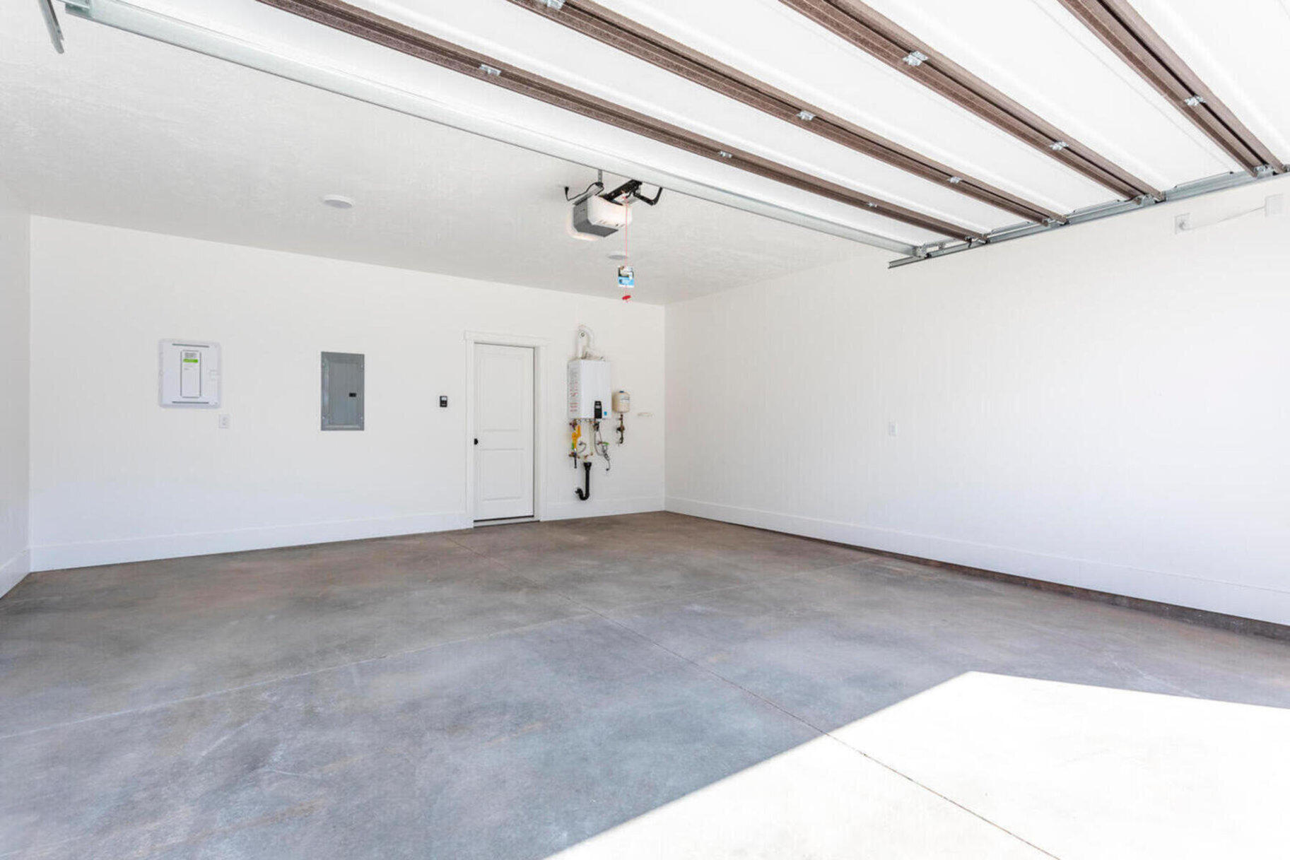 DESERT COLOR RESORT - Residential