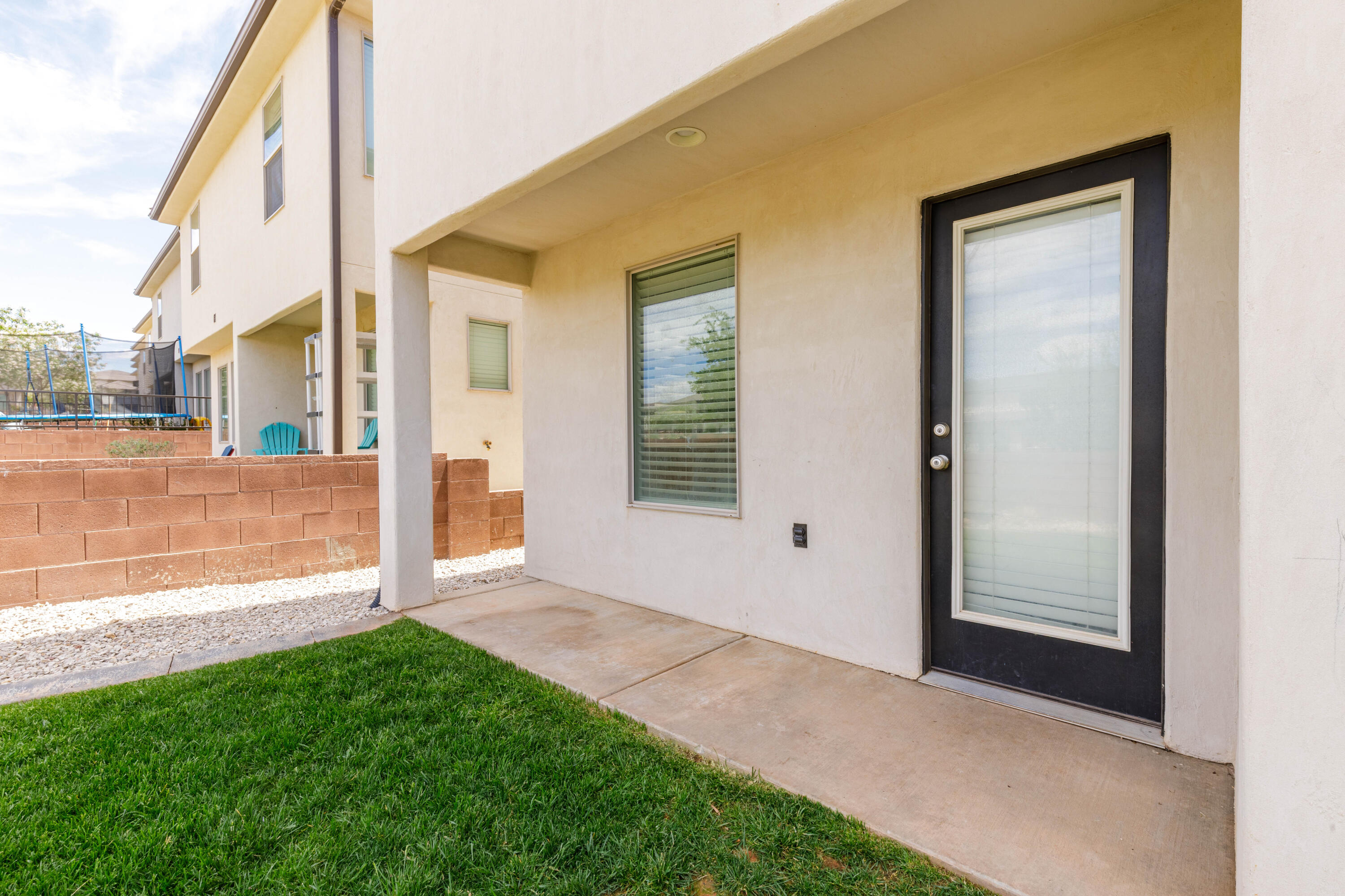 DESERT HOLLOW - Residential