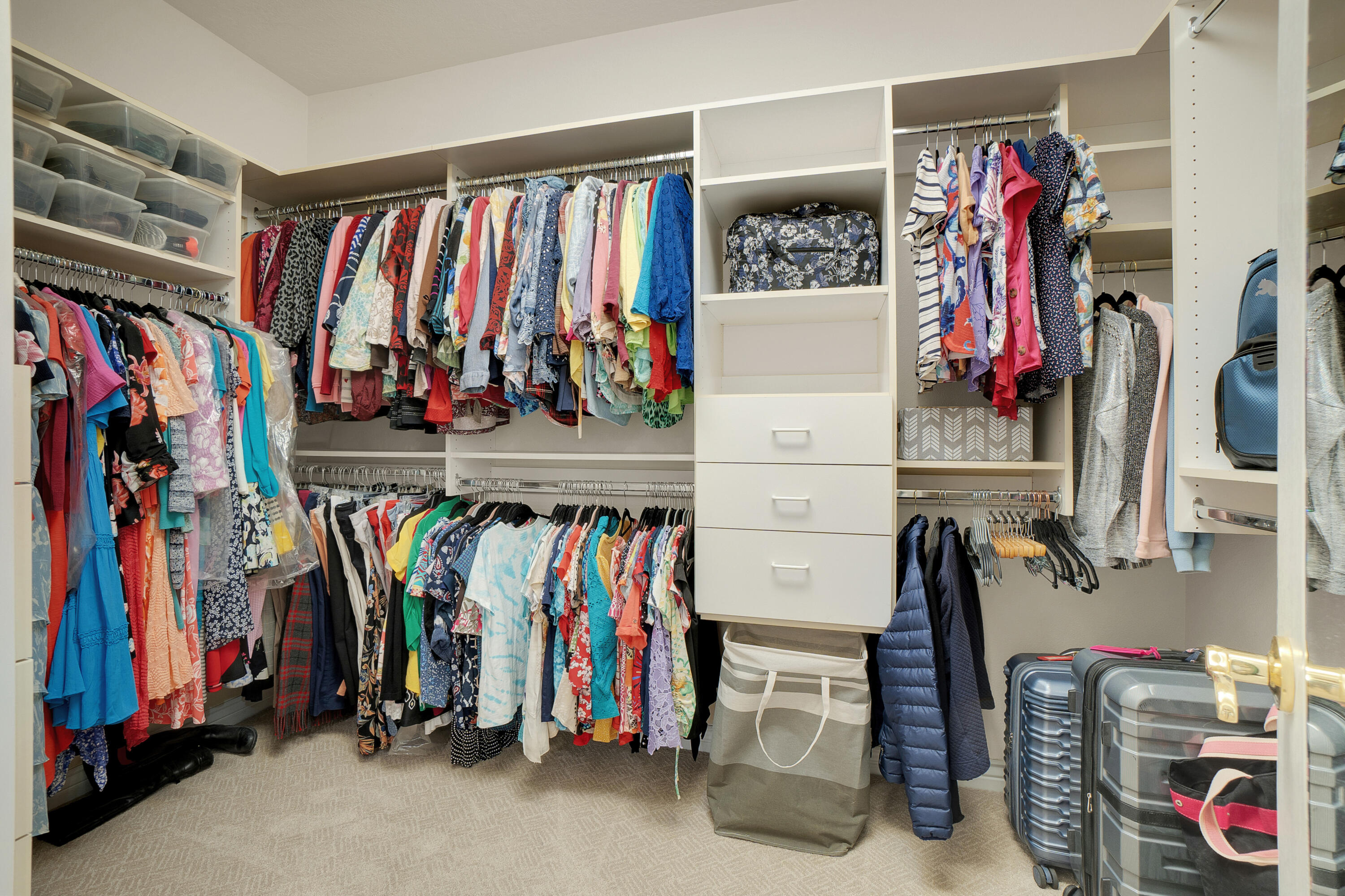 LAS ENTRADAS AT GREEN SPRING - Residential